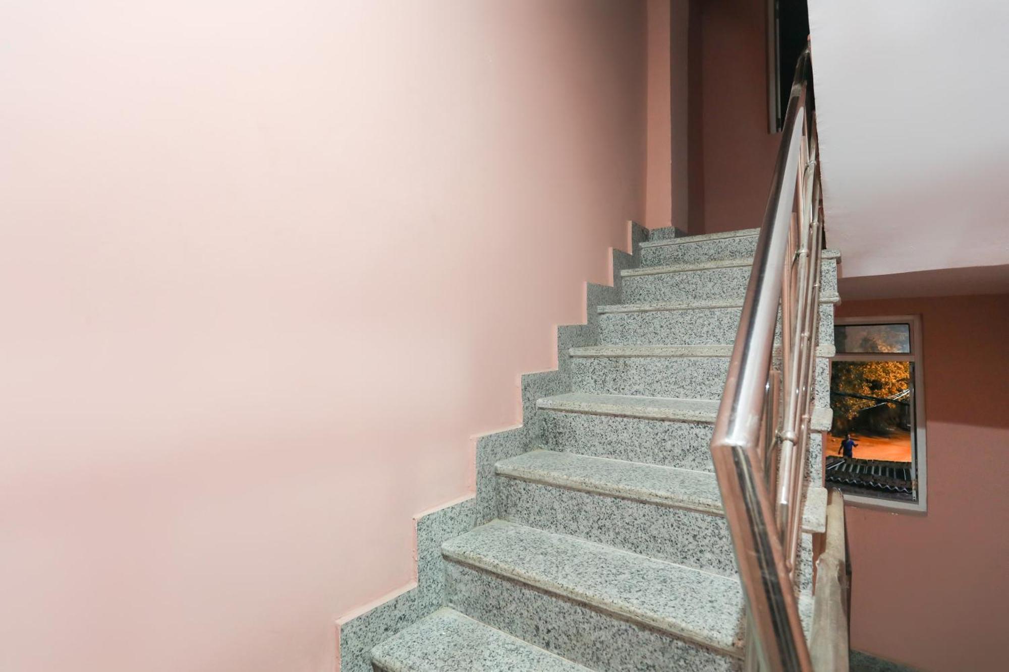 Hotel O Gdd Kuteer Noida Dış mekan fotoğraf